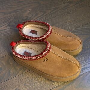 UGG Tazz